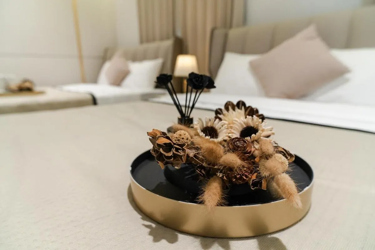 Villa Georgetown Elegant Golden Jacuzzi Ktv 5Br 16Pax E