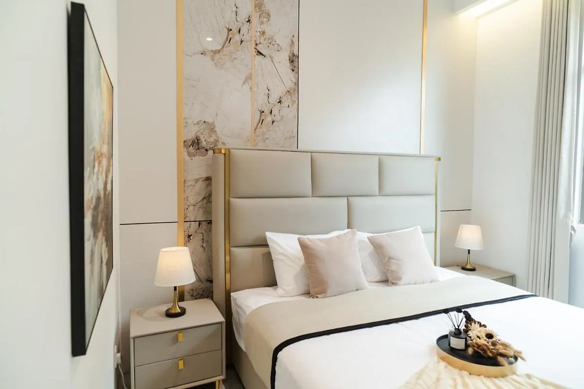 Villa Georgetown Elegant Golden Jacuzzi Ktv 5Br 16Pax E 0*, George Town Ma­lay­sia