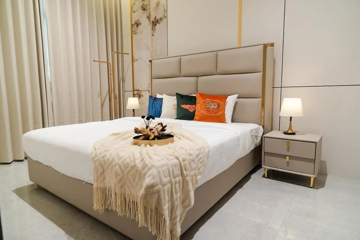 Villa Georgetown Elegant Golden Jacuzzi Ktv 5Br 16Pax E 0*, George Town Ma­lay­sia