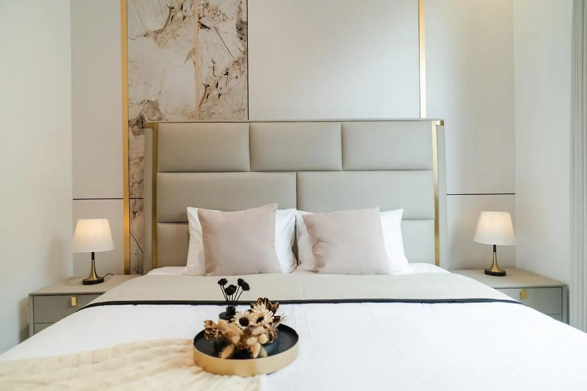 Ferienhaus Villa Georgetown Elegant Golden Jacuzzi Ktv 5Br 16Pax E Ma­lay­sia